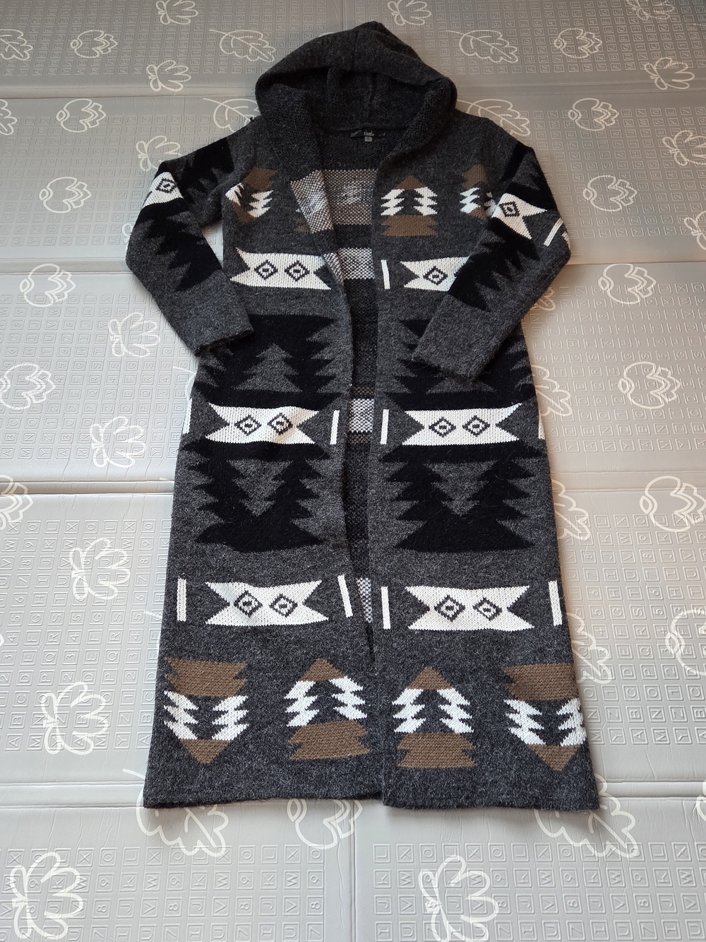 Sioni Womens Hooded Knitted Open Long Cardigan Aztech Design Size Medium